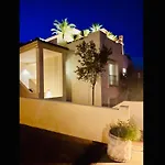 ホテル Oakhill Penthouse マルベーリャ