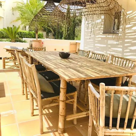 Oakhill Penthouse 酒店 马尔韦利亚